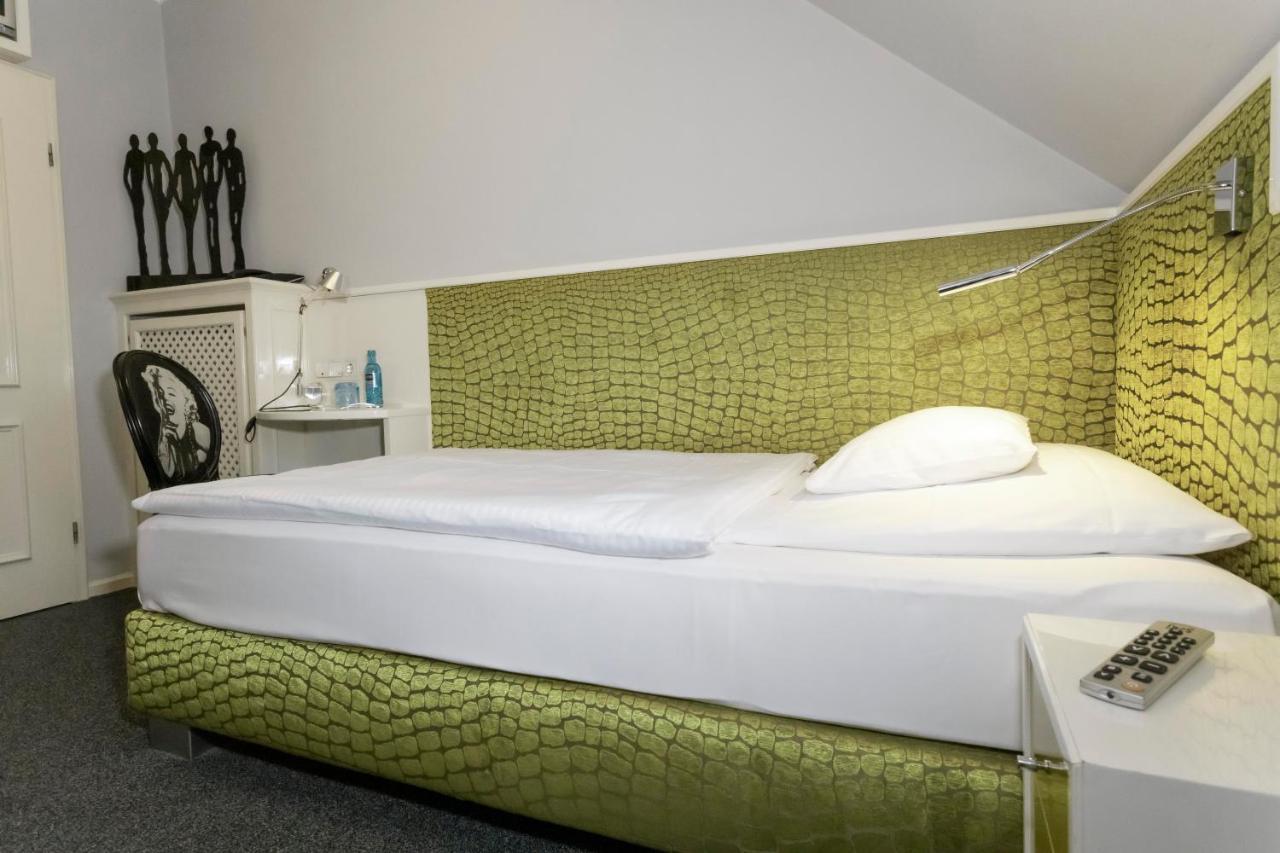 Hotel Haus Gerbens Wickede  Esterno foto